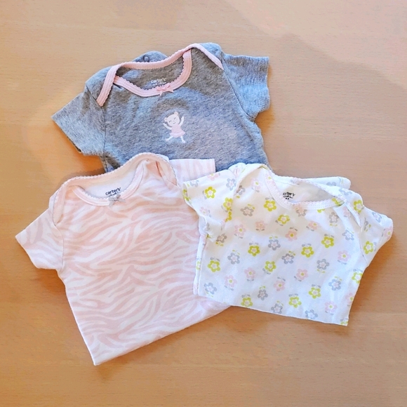 Set of 3 Carter's Bodysuits - Picture 1 of 6
